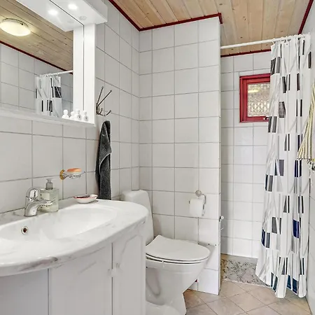 3 Bedroom Lovely In Bjert Casa vacanze